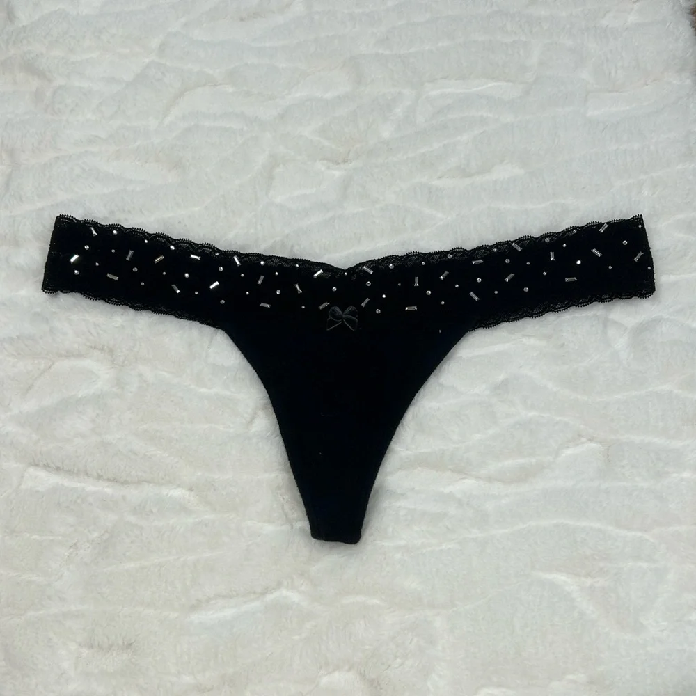 Embellished Lace Waist Thong Panty L